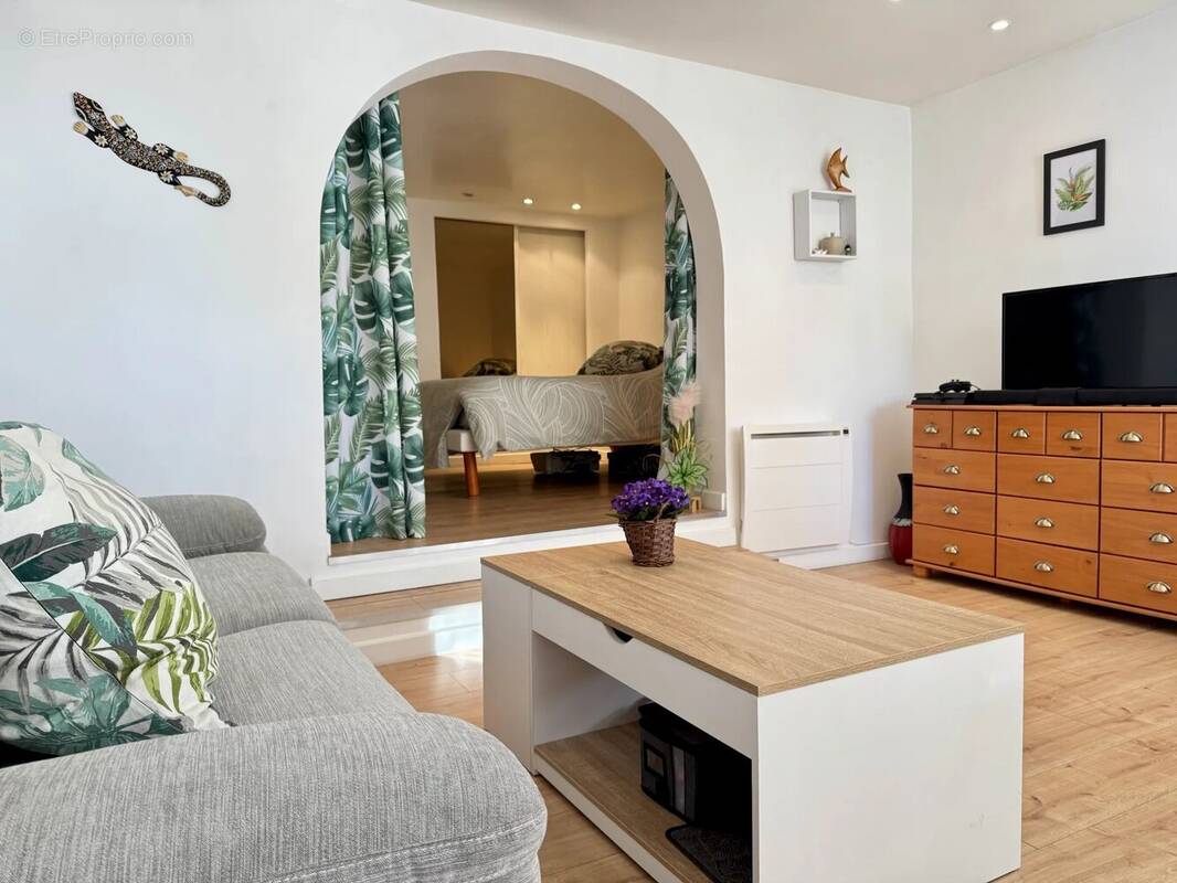 Appartement à GRIMAUD