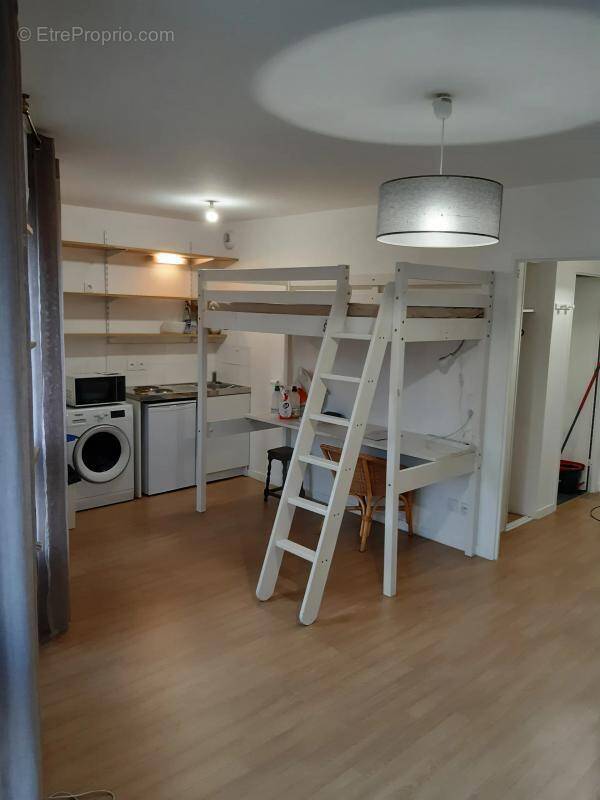 Appartement à NANTERRE