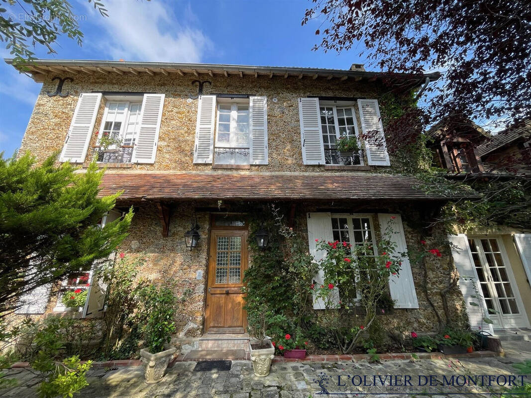 Maison à MONTFORT-L&#039;AMAURY