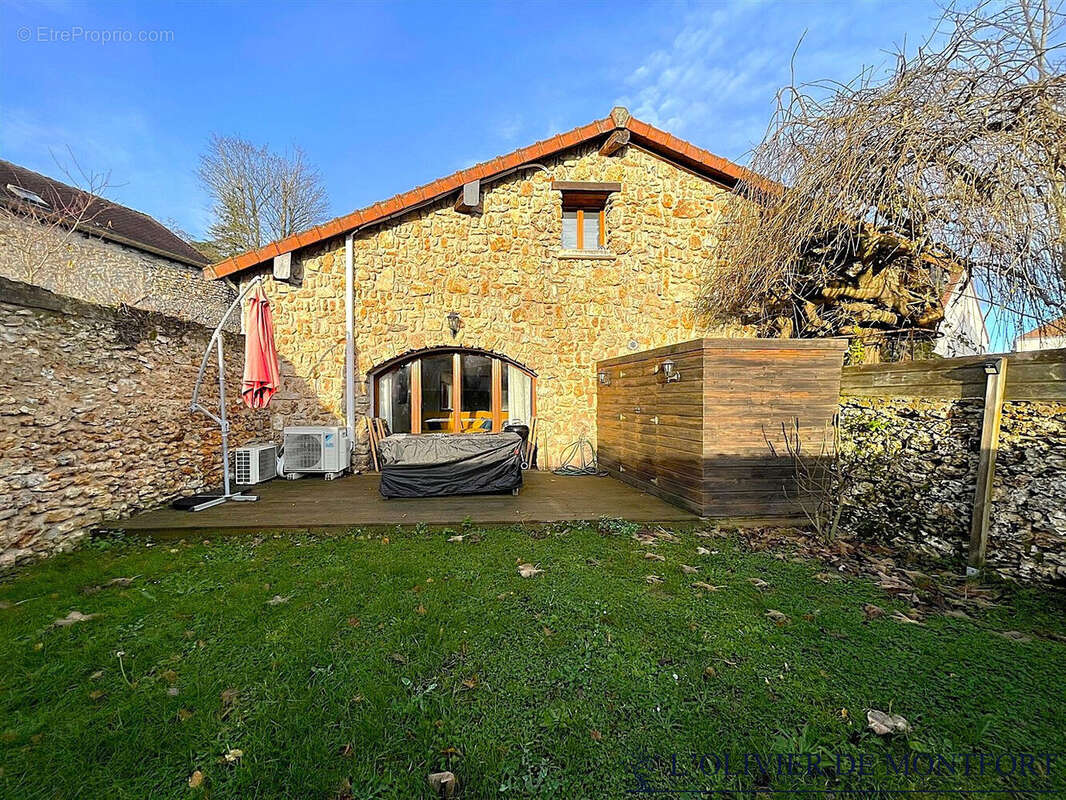 Maison à MONTFORT-L&#039;AMAURY