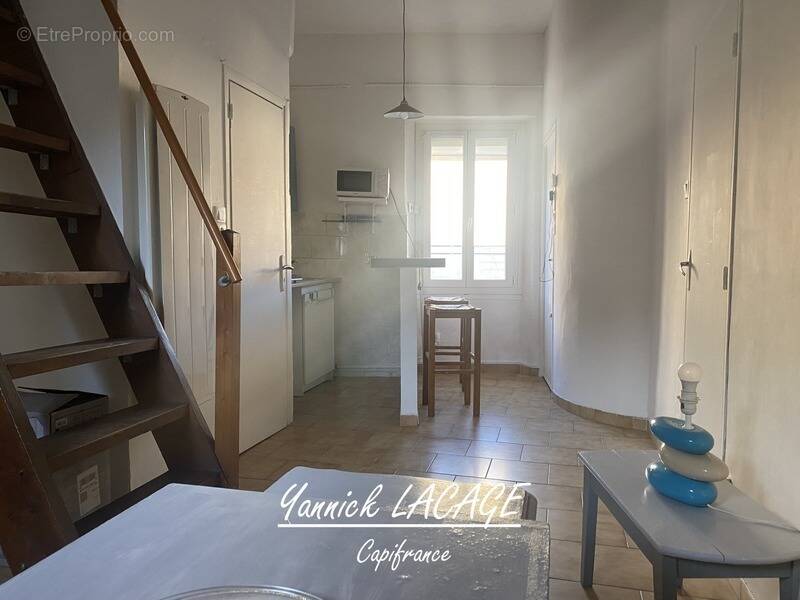 Appartement à MARSEILLE-9E