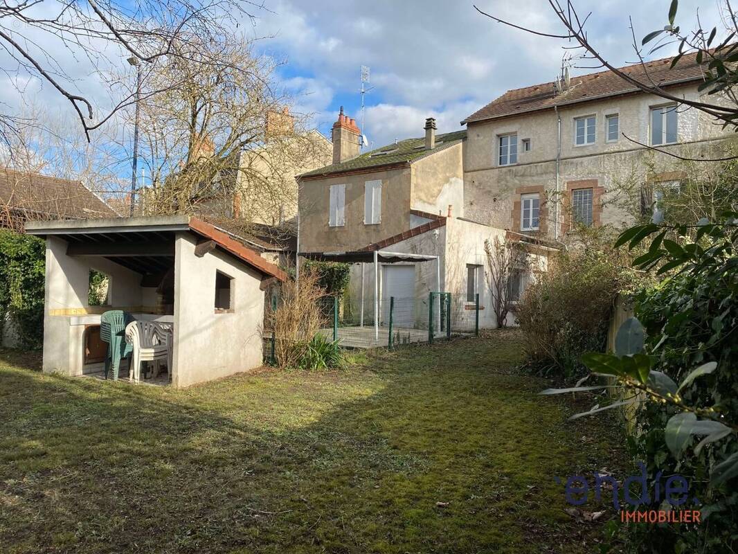 Maison à MOULINS