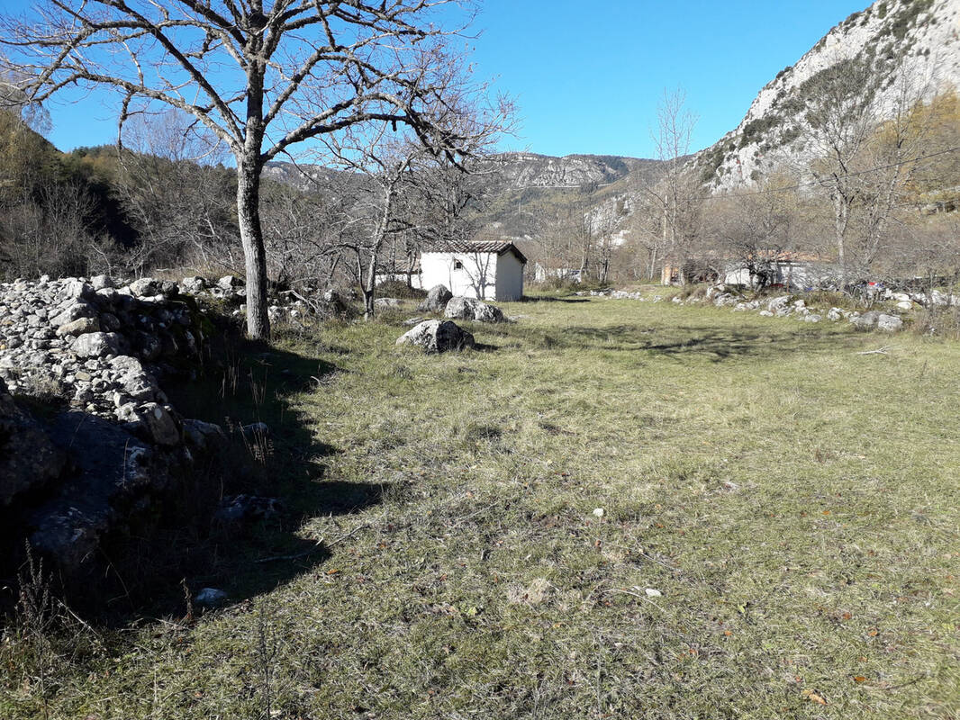 Terrain à GARS