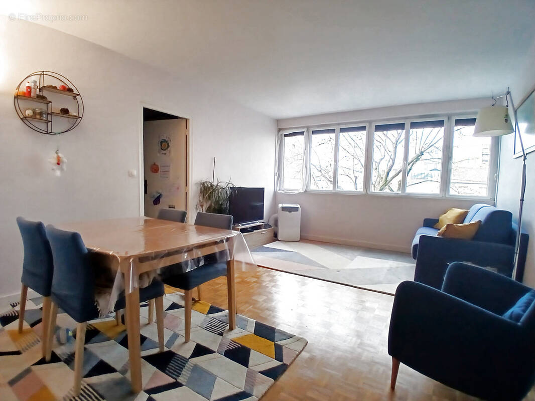 Appartement à MONTREUIL