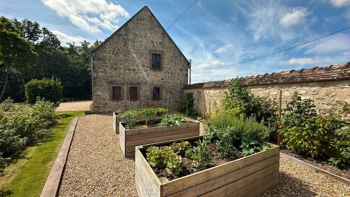 Maison à FONTAINEBLEAU