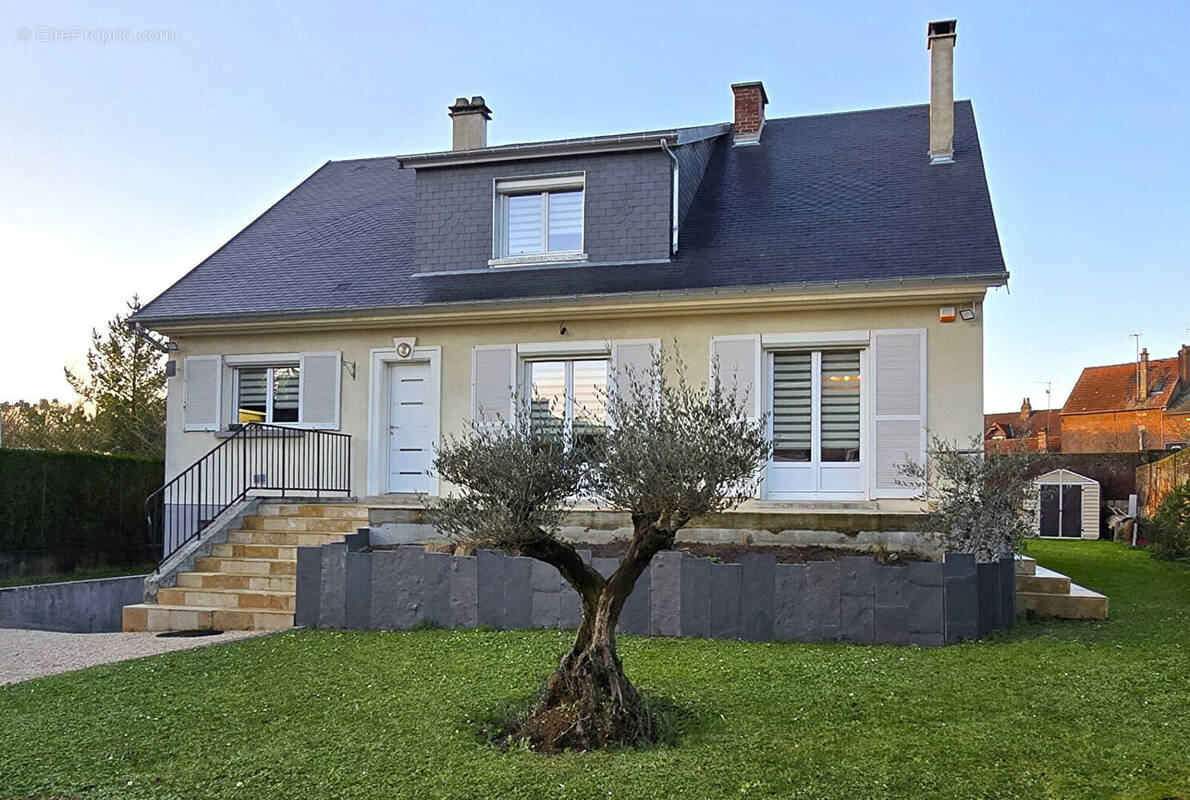 Maison à NOYON