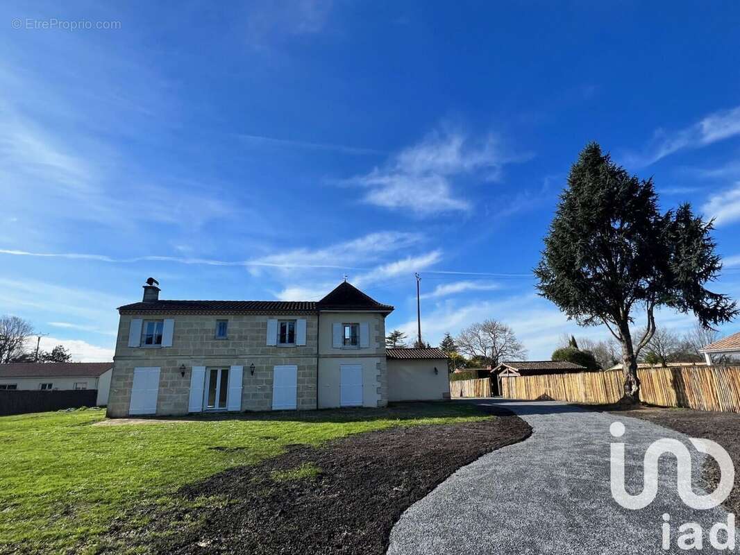 Photo 2 - Maison à CARIGNAN-DE-BORDEAUX