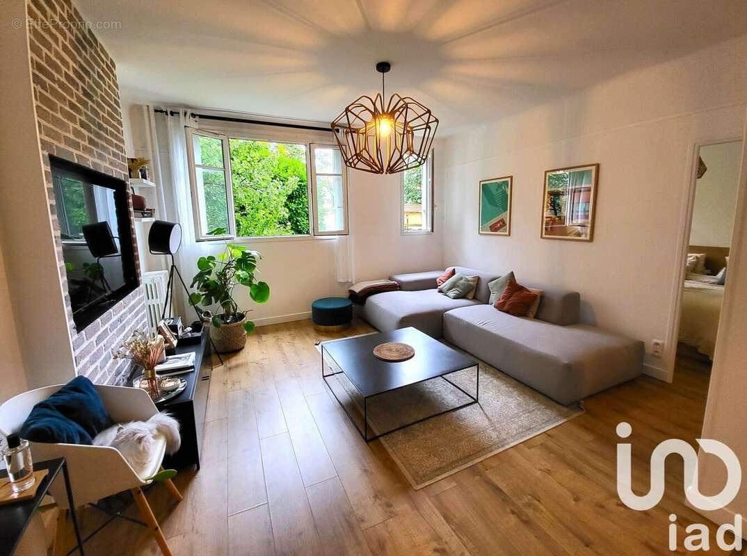 Photo 3 - Appartement à ISSY-LES-MOULINEAUX