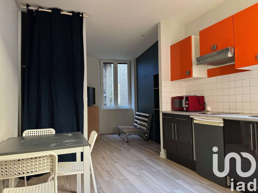 Photo 8 - Appartement à AURILLAC