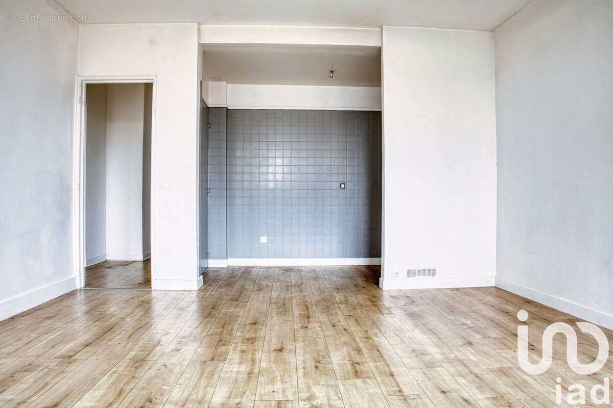 Photo 2 - Appartement à BAGNOLET