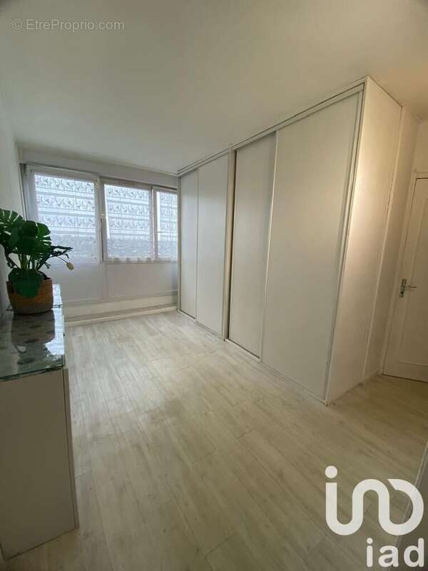 Photo 3 - Appartement à PIERREFITTE-SUR-SEINE