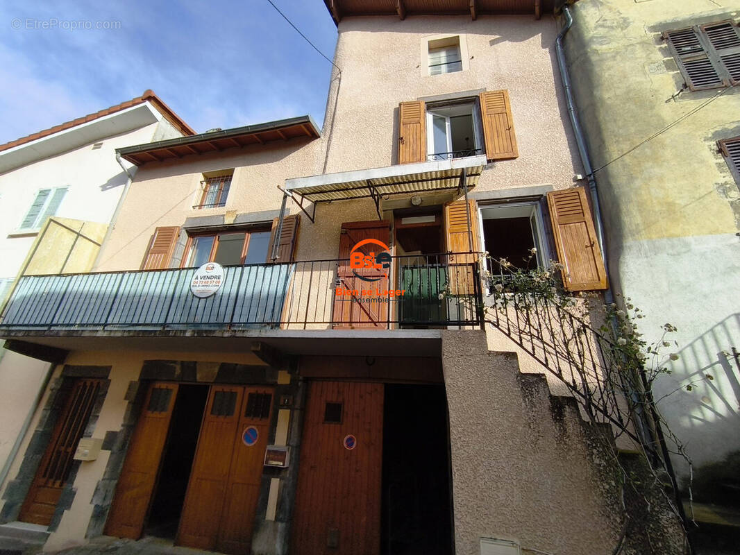 A Vendre Maison MUR SUR ALLIER - Agence BSLE PONT DU CHATEAU - Maison à DALLET