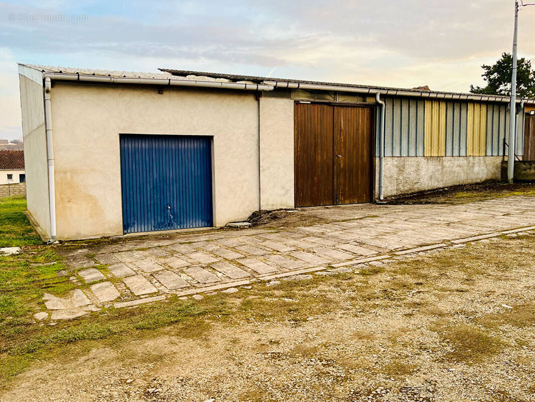 Parking à AUXERRE