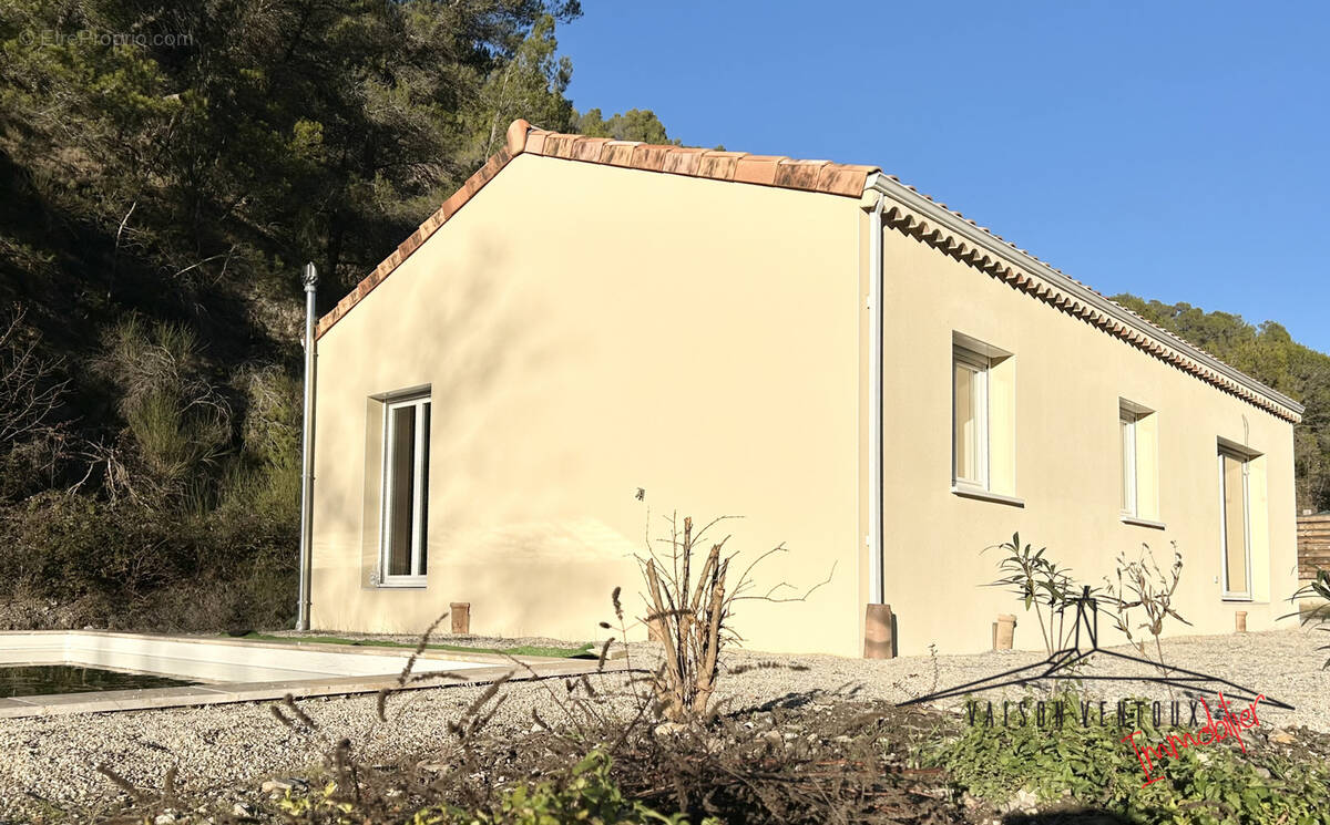 Maison à BUIS-LES-BARONNIES