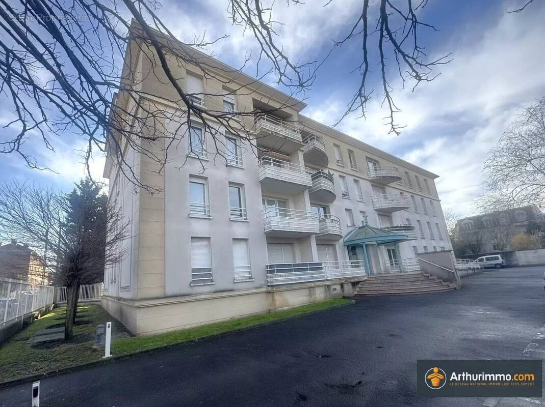 Appartement à LIVRY-GARGAN