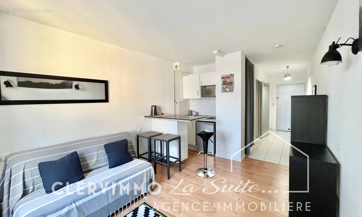 Appartement à MARSEILLE-5E