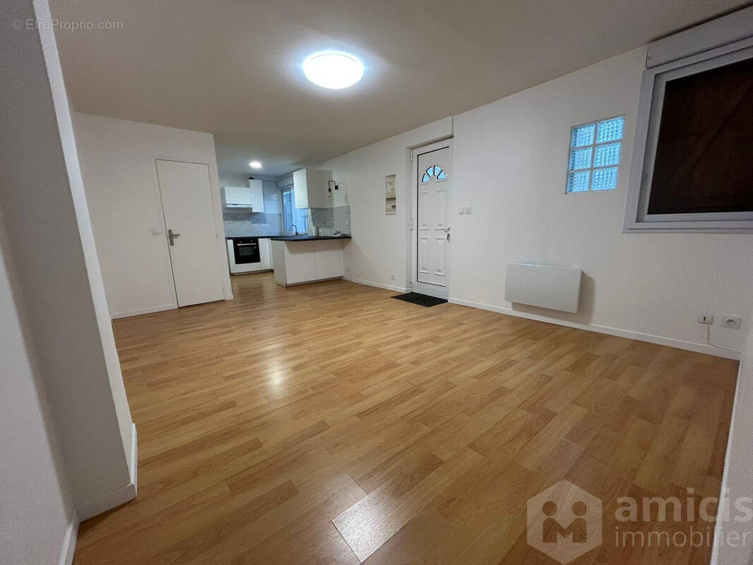 Appartement à CHENNEVIERES-SUR-MARNE