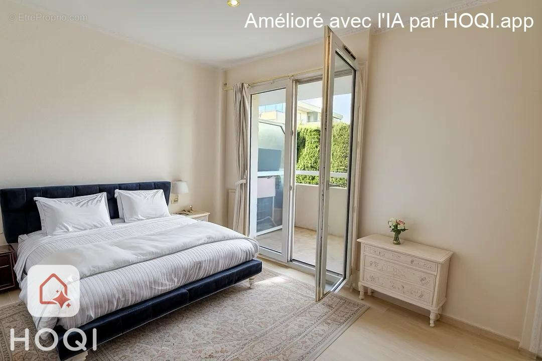 Appartement à MANDELIEU-LA-NAPOULE