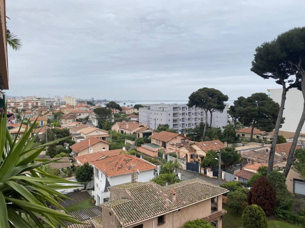 Appartement à CAGNES-SUR-MER