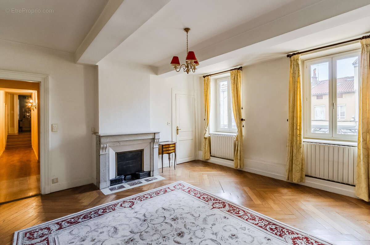 Appartement à VILLEFRANCHE-SUR-SAONE