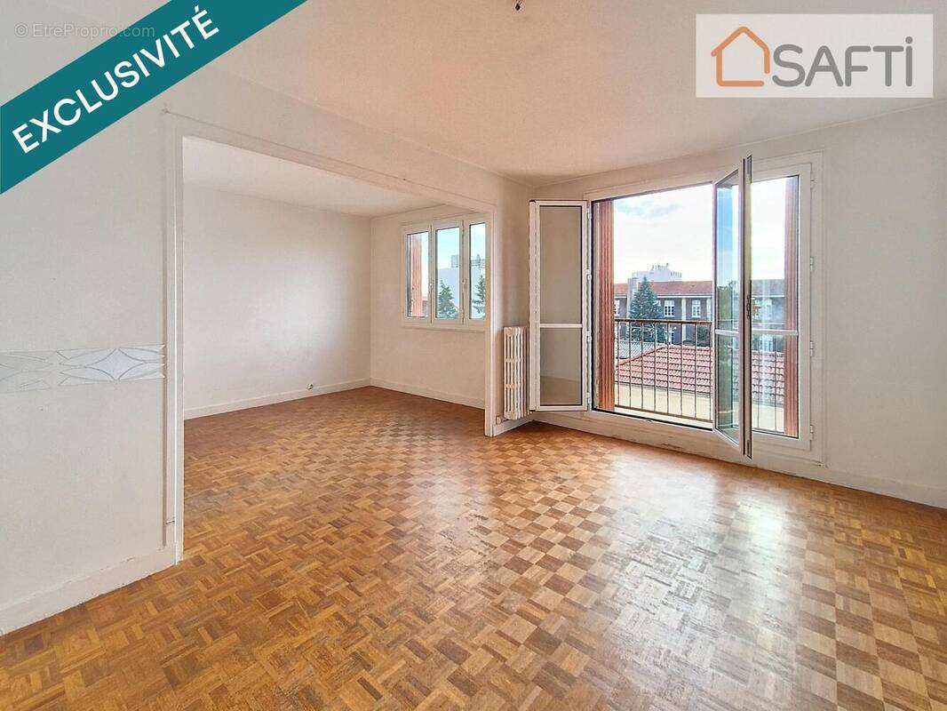 Photo 1 - Appartement à SAINT-MAUR-DES-FOSSES