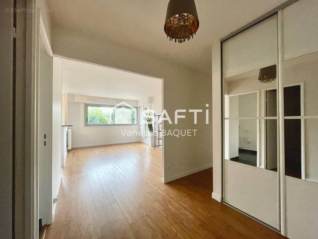 Photo 1 - Appartement à SAINT-LEU-LA-FORET