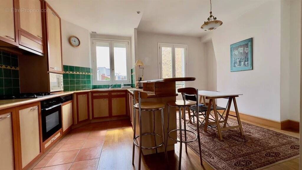 Appartement à ASNIERES-SUR-SEINE