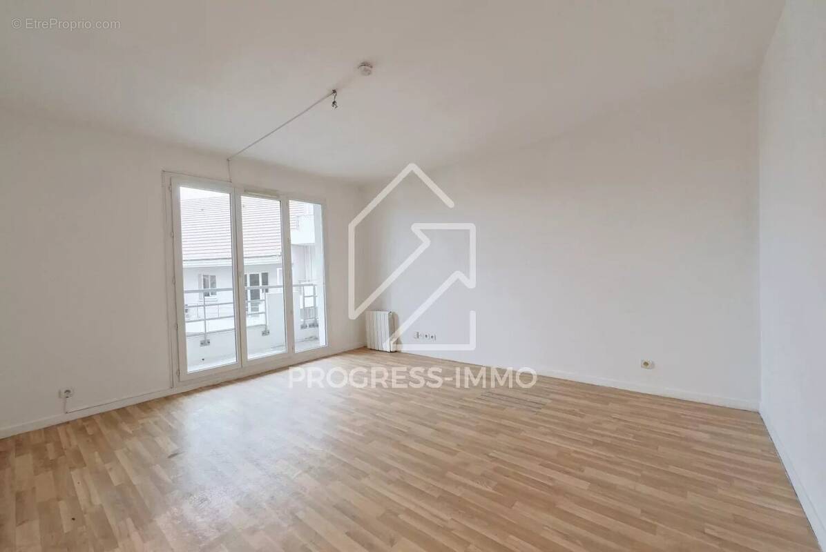 Appartement à MELUN