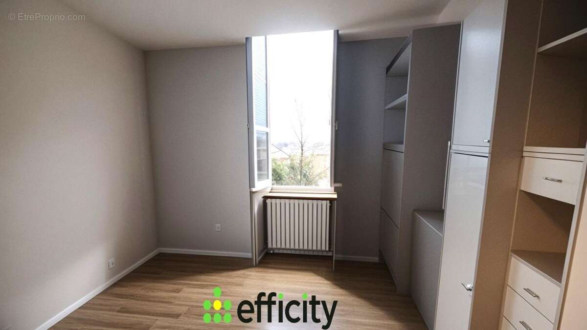 Appartement à SAINTES