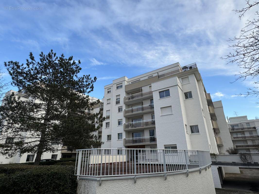 Appartement à FONTAINE-LES-DIJON