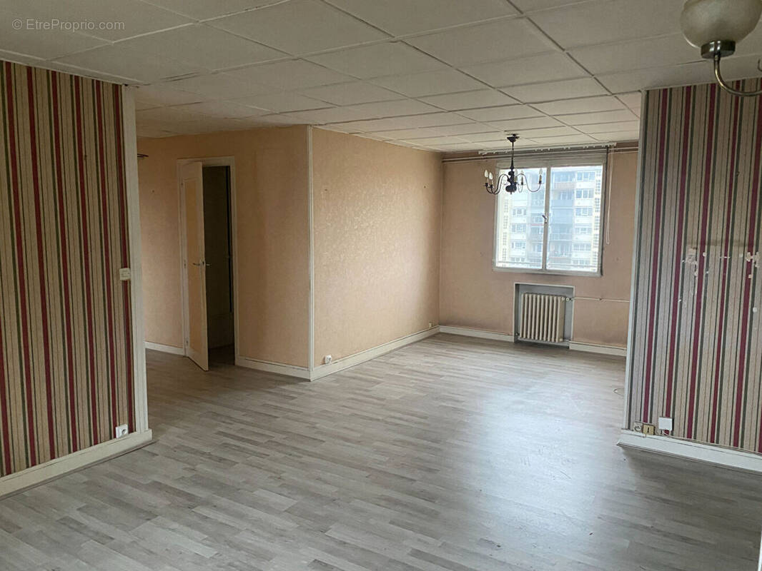 Appartement à SOTTEVILLE-LES-ROUEN