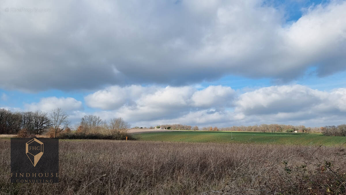 Terrain à L&#039;ISLE-EN-DODON