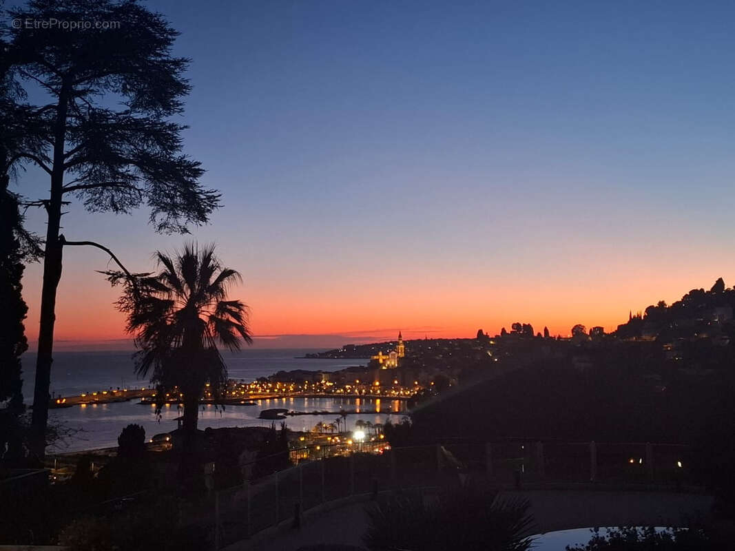 Appartement à MENTON