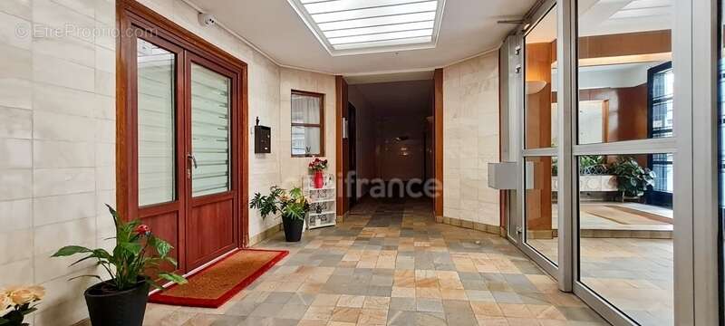 Appartement à ISSY-LES-MOULINEAUX