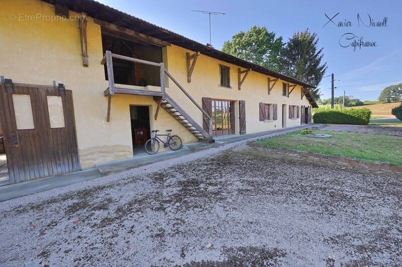 Maison à COLIGNY