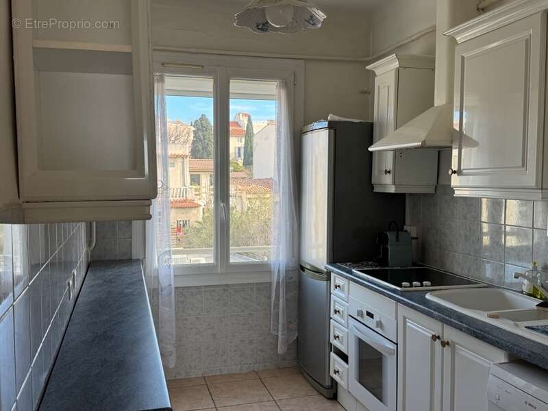 Appartement à MARSEILLE-7E