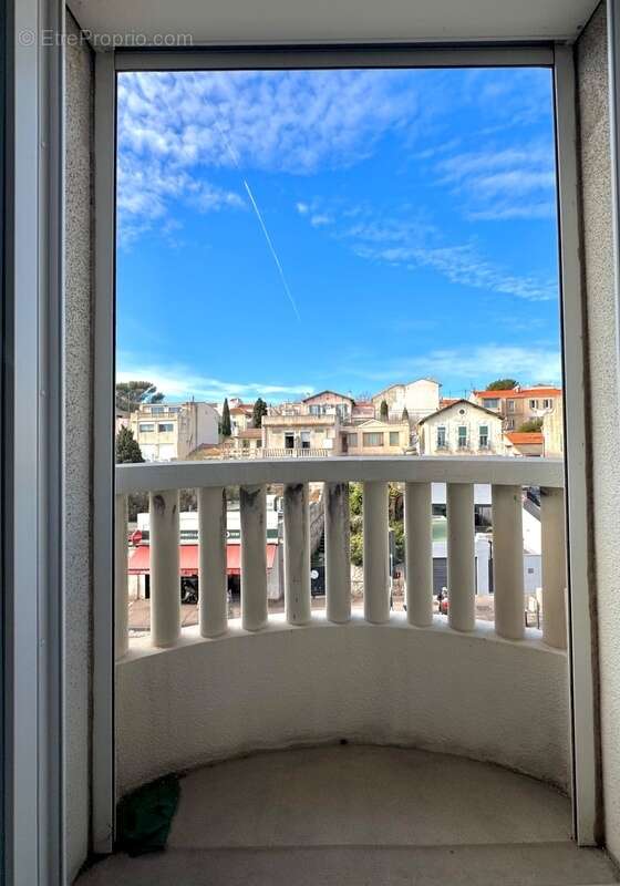 Appartement à MARSEILLE-7E