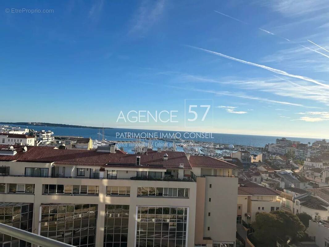 Appartement à CANNES