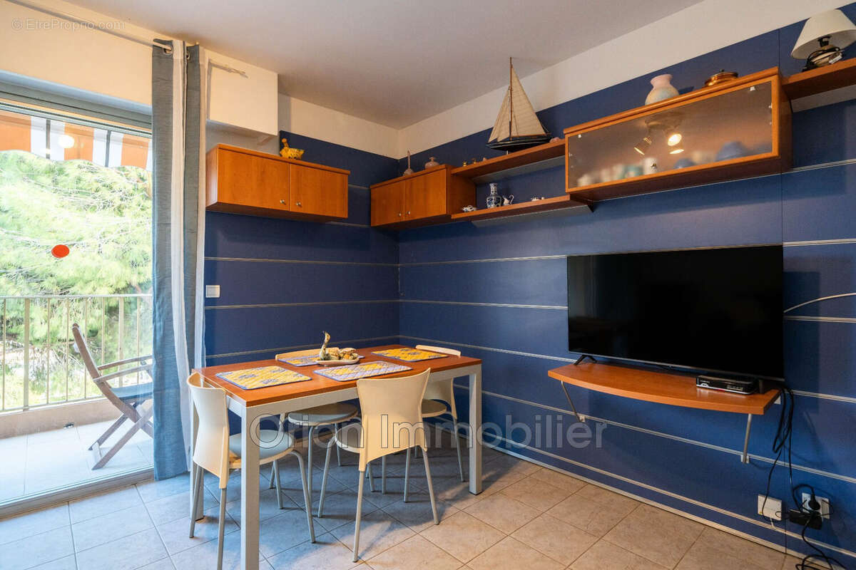 Appartement à MANDELIEU-LA-NAPOULE