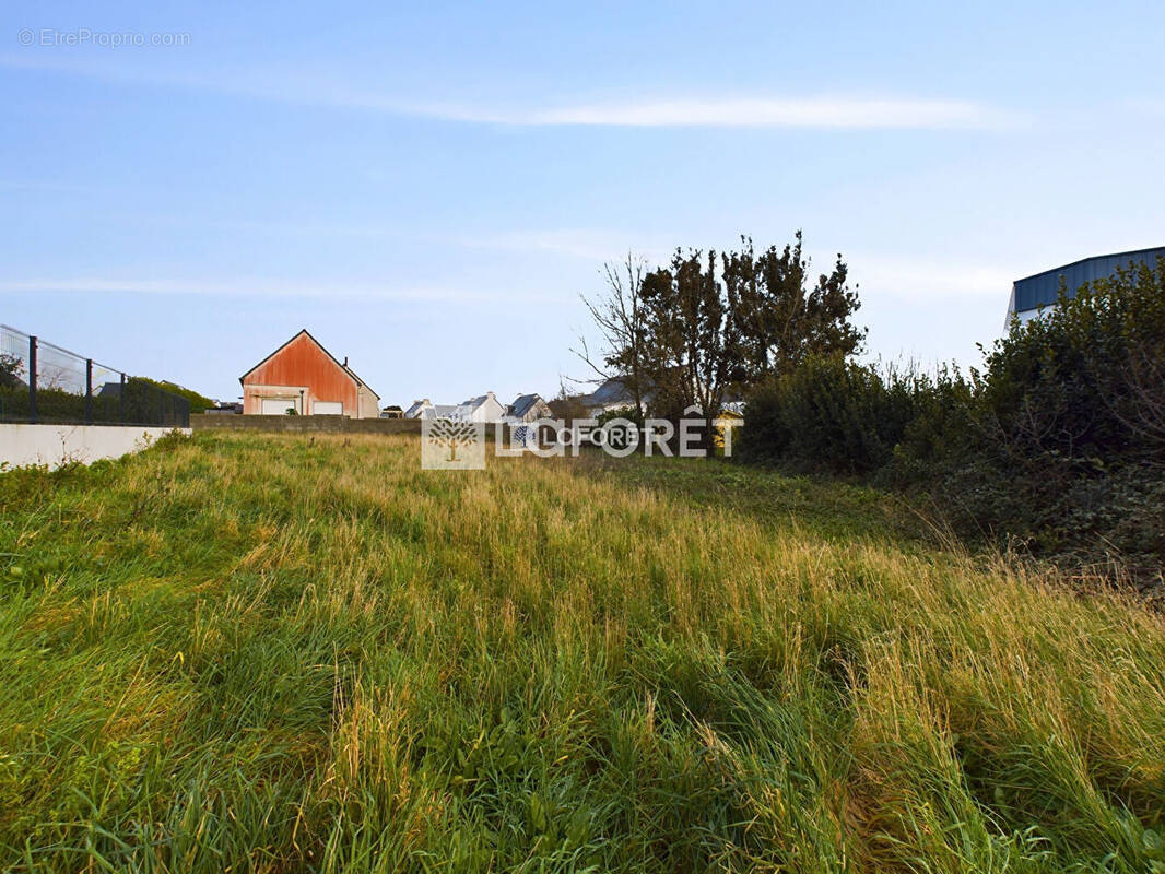 Terrain à GUILVINEC