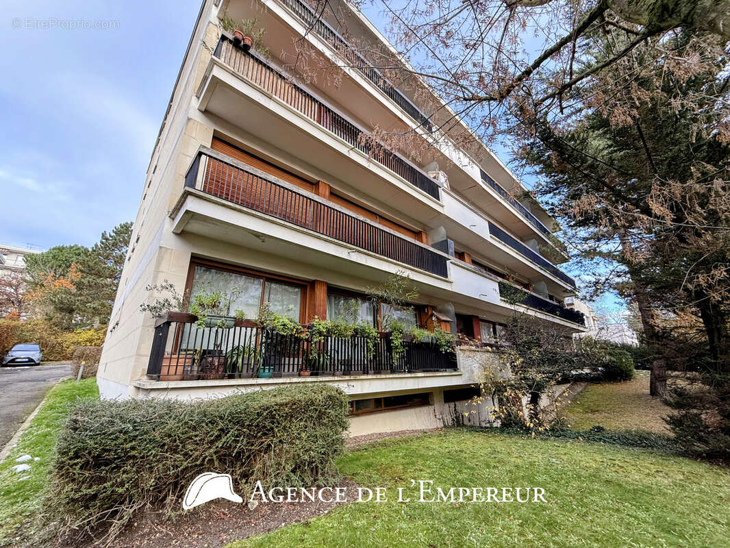 Appartement à RUEIL-MALMAISON