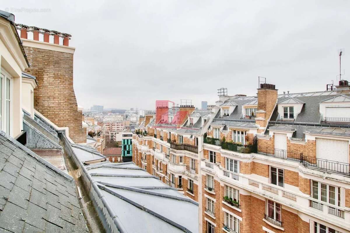 Appartement à ISSY-LES-MOULINEAUX