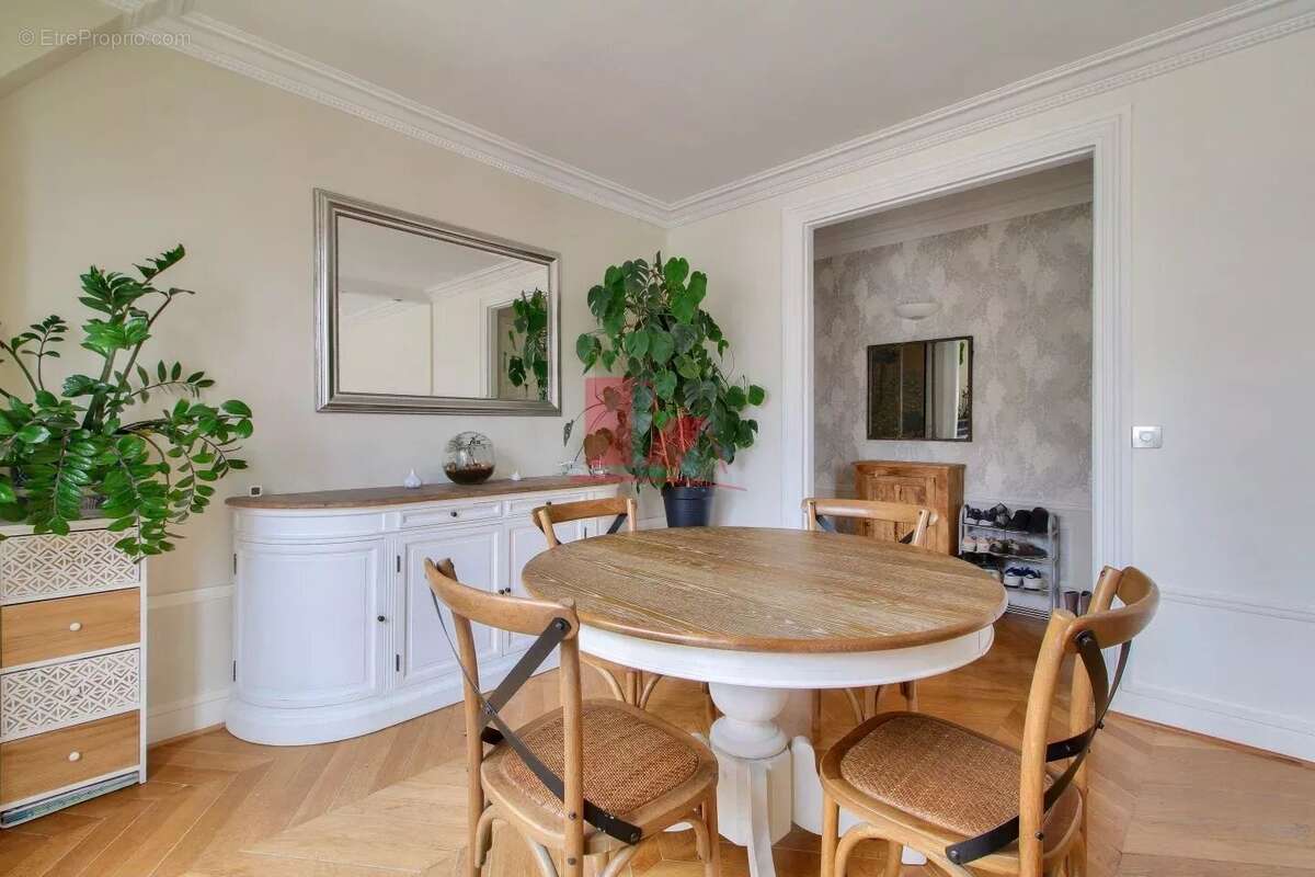 Appartement à ISSY-LES-MOULINEAUX