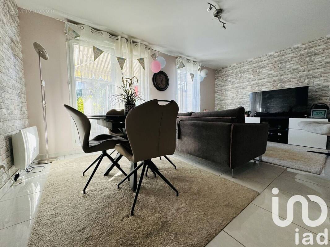 Photo 1 - Appartement à GARGES-LES-GONESSE