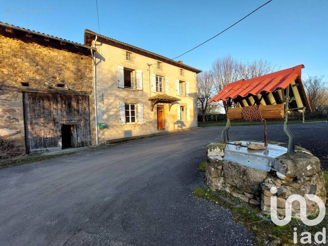 Photo 1 - Maison à SAINT-LAURENT-SUR-GORRE