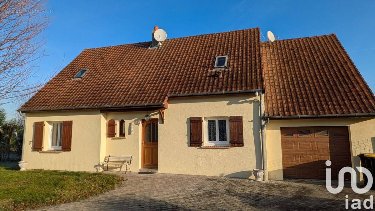 Photo 1 - Maison à SAINT-MARTIN-SUR-OCRE