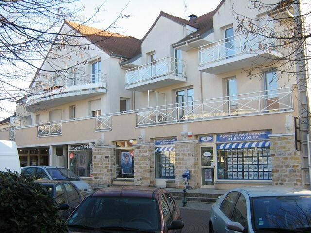 Appartement à VAUX-LE-PENIL