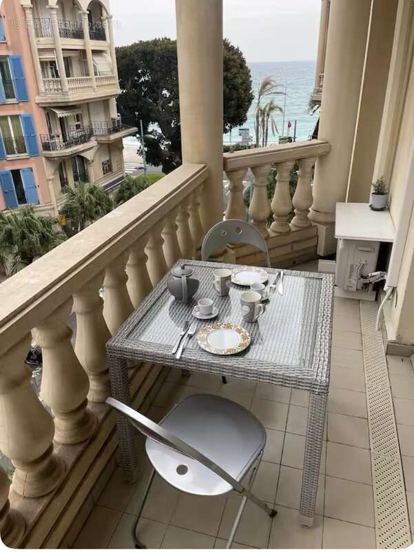 Appartement à MENTON