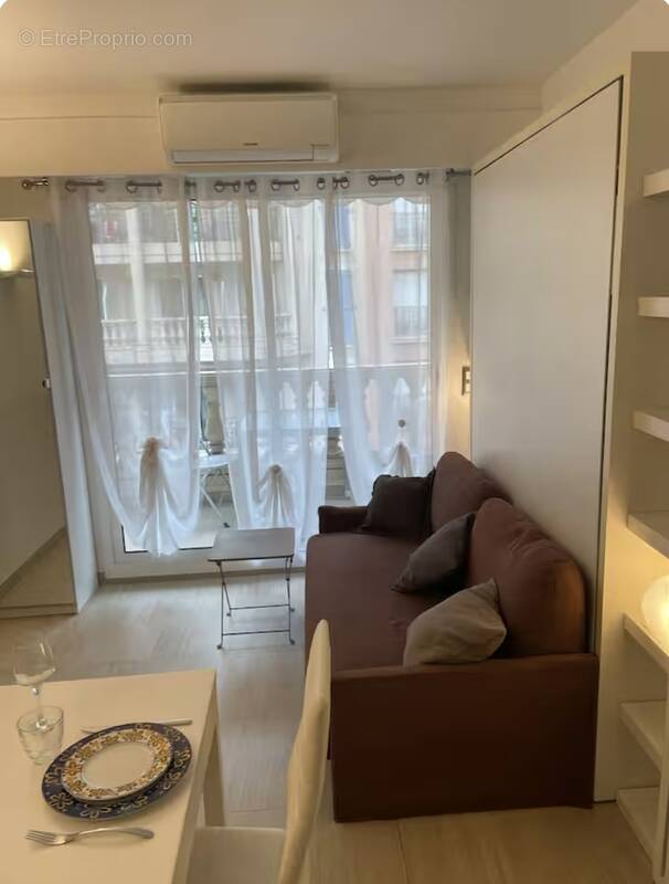 Appartement à MENTON