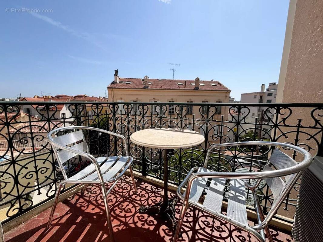 Appartement à CANNES